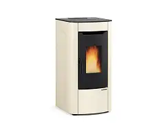 Nordica Stufa a pellet ventilata SABRY