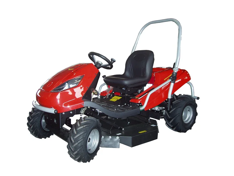 Trattorino trinciaerba daytona 2wd - benassi - Benassi Trattorini rasaerba  in vendita su Sborgia Paolo \u0026 C.