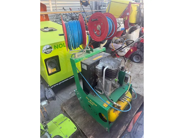Sborgia Compressore per raccolta olive EKO PROLINE 650 Colizzi Usato