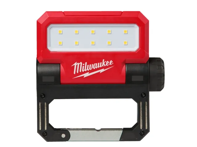 Milwaukee Linterna de bolsillo con foco 550L recargable por USB