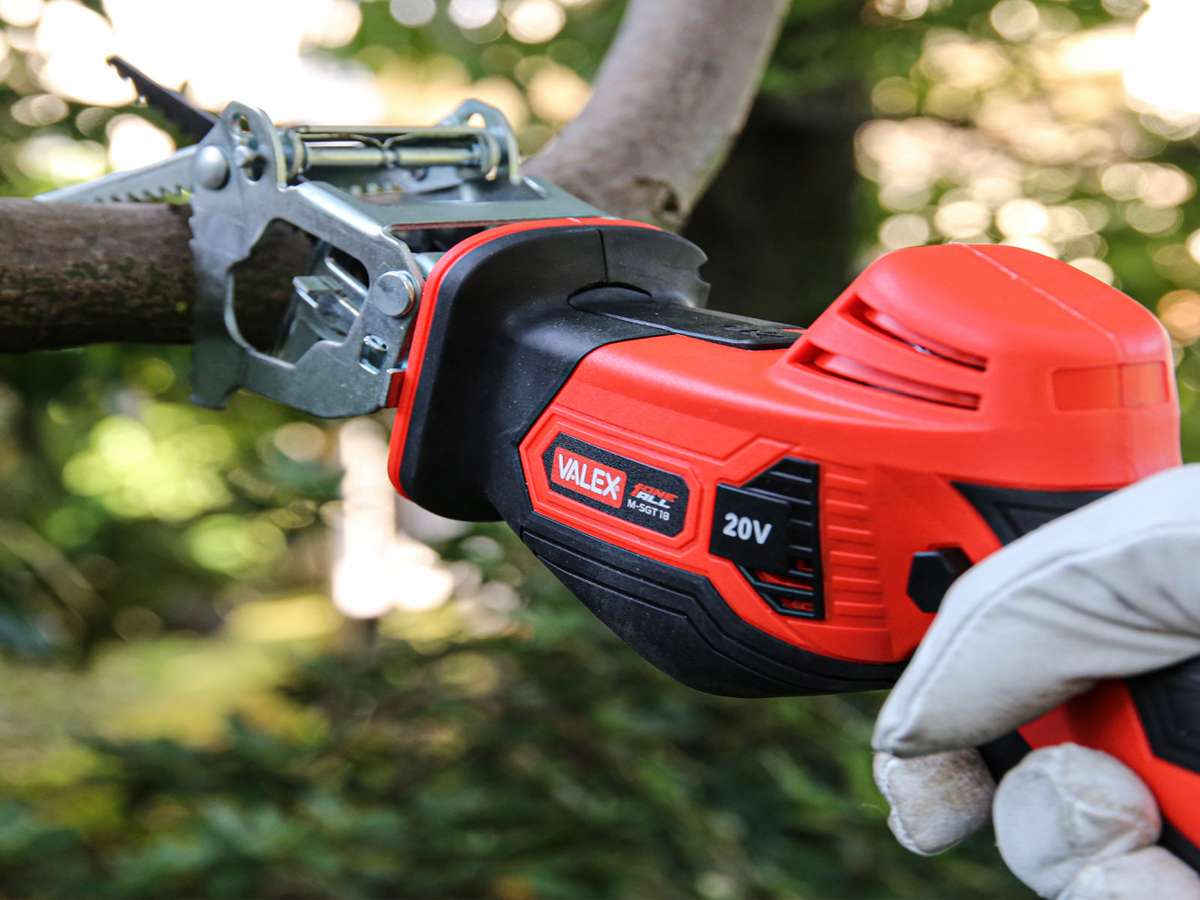 Sega tagliarami a batteria M-SGT 18 - Valex Pescara Ferramenta